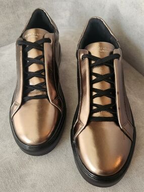 Kurt Geiger sneakers men's 10.5 bronze leather Laney Dressy Metallic New $205